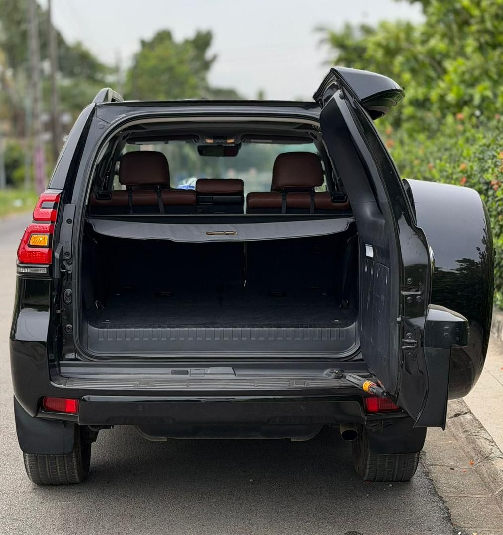 toyota land cruiser prado vx 2020 — photo 6