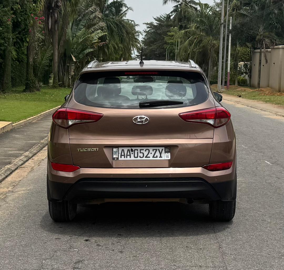 hyundai tucson 2018 — photo 3