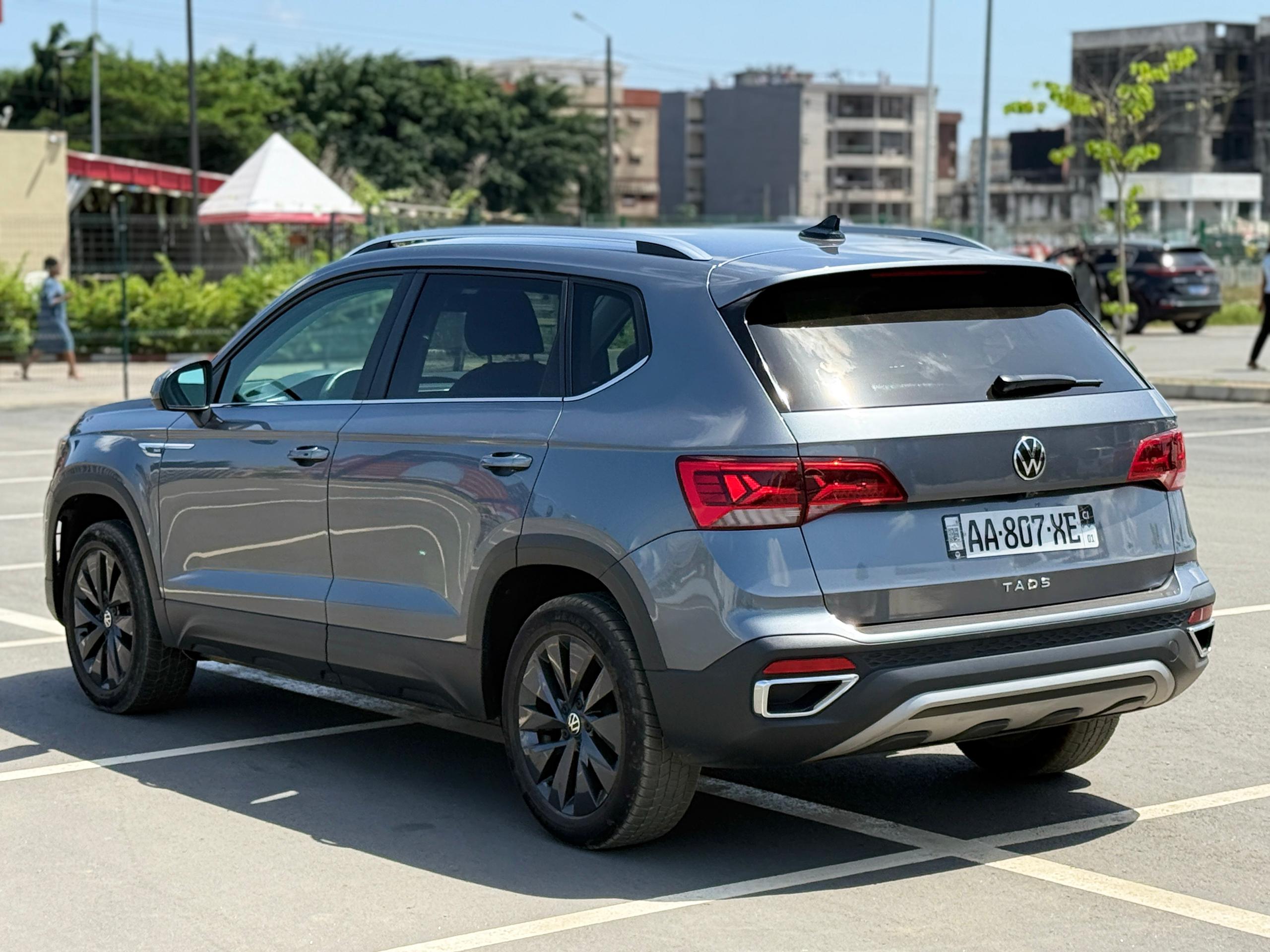 volkswagen taos 2025 — photo 4