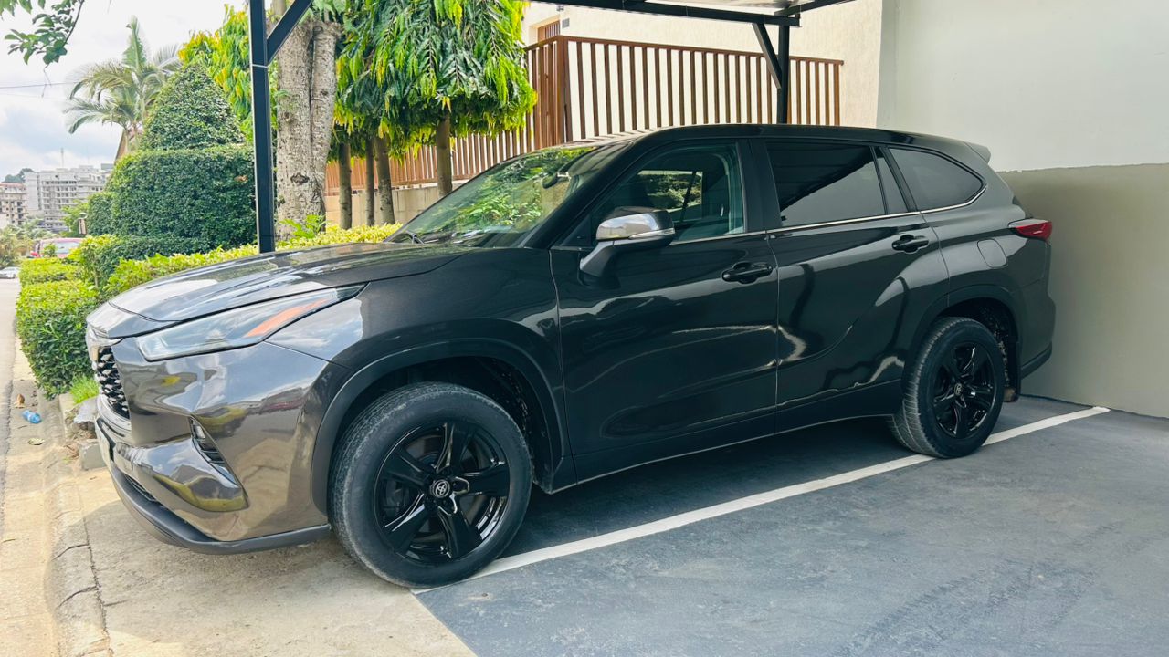 TOYOTA HIGHLANDER 2022