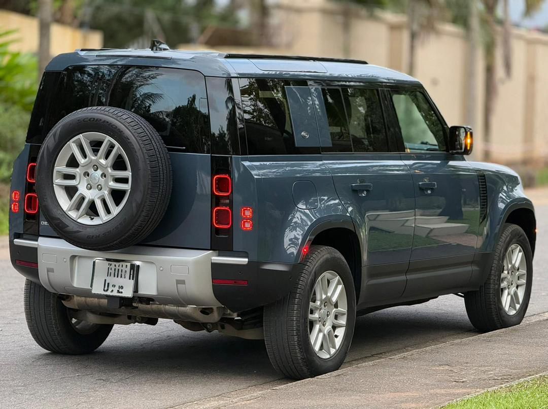 land rover defender 2025 — photo 6