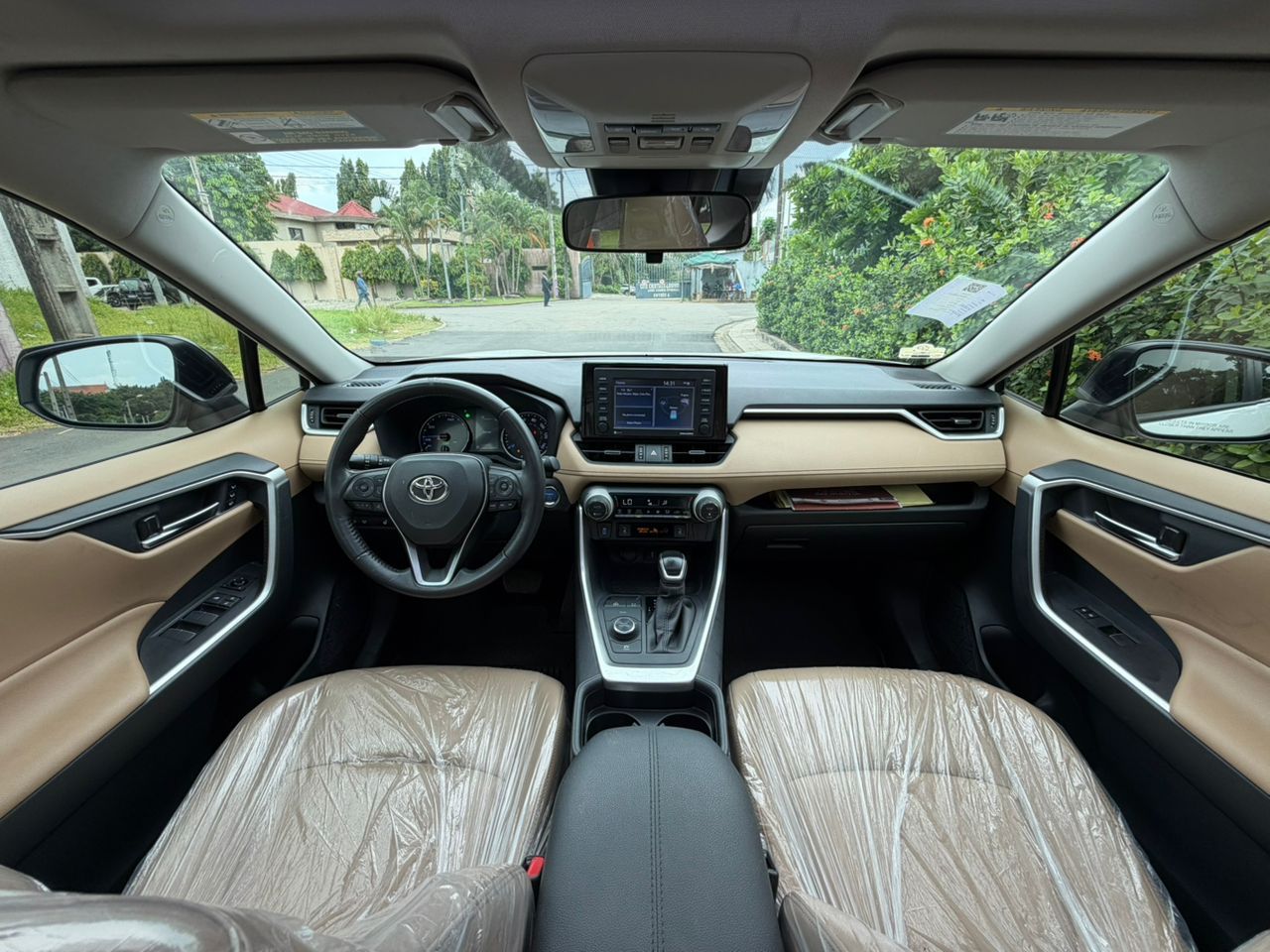toyota rav4 2022 — photo 4