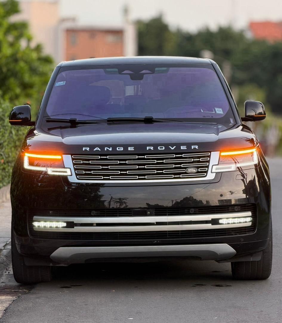 range rover vogue autobiography p530 2023 — photo 2