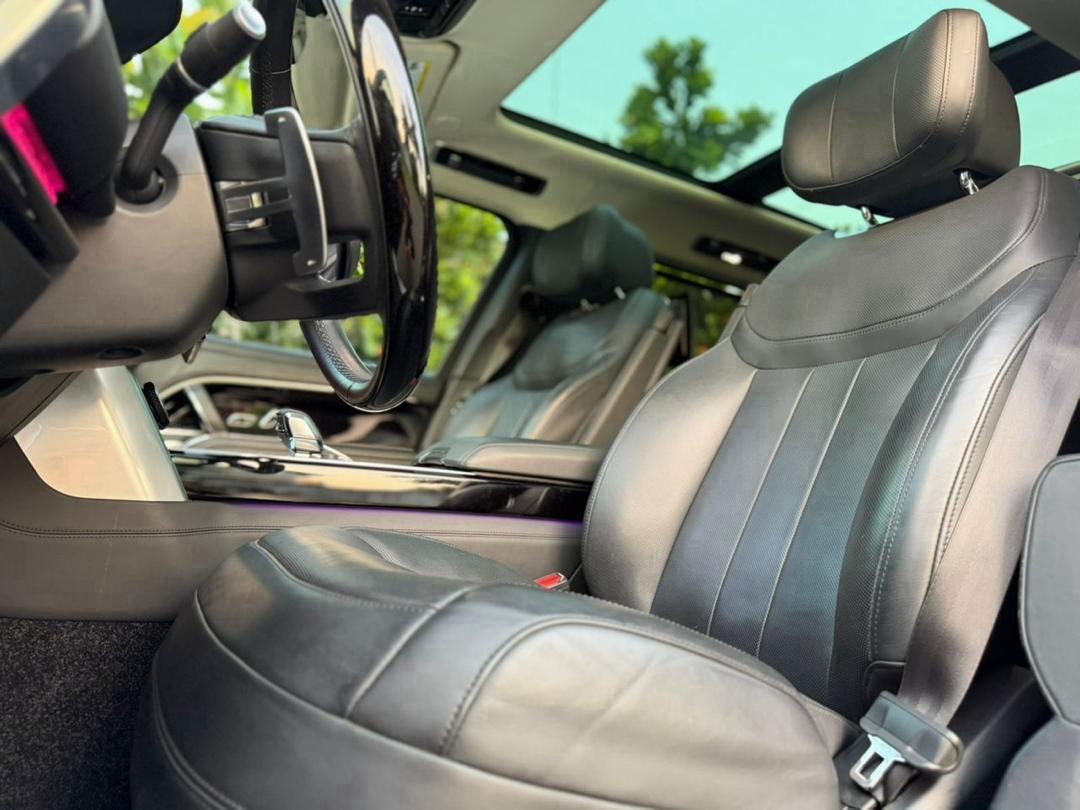 range rover vogue autobiography p530 2023 — photo 5