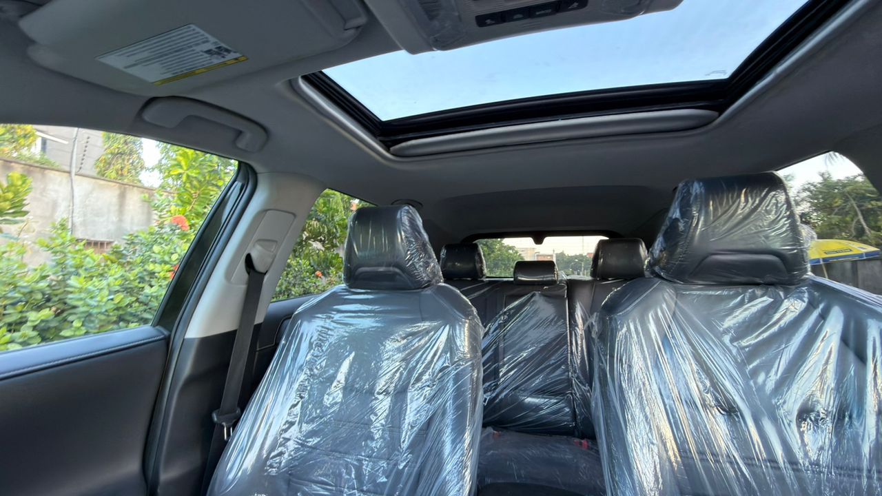 toyota rav4 limited hybride 2022 — photo 5