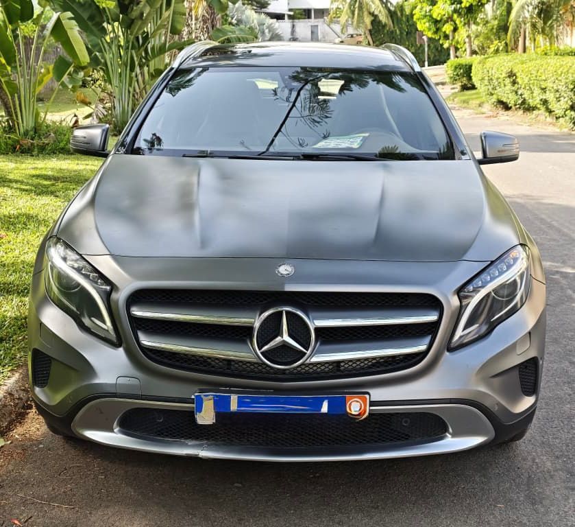 MERCEDES GLA 2016 2016