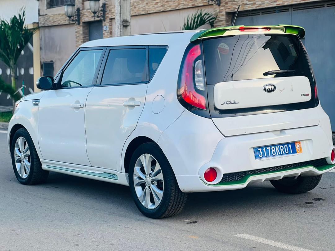 kia soul 2017 — photo 4