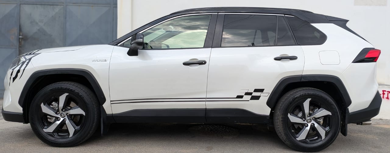 toyota rav4 hybride 2021 — photo 2
