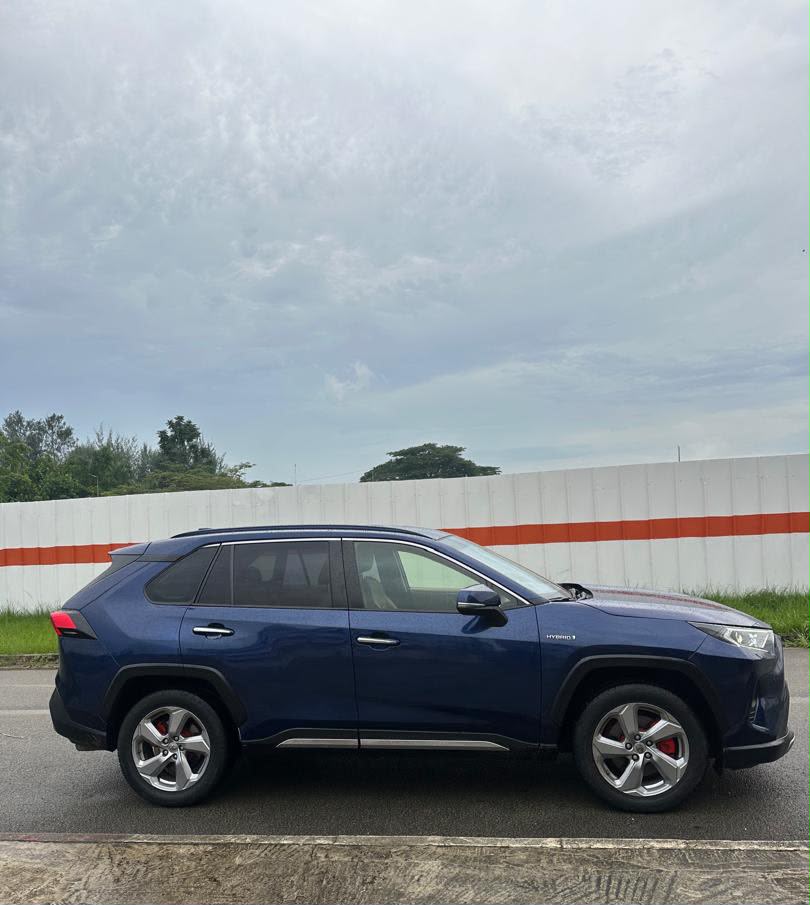 toyota rav4 hybride 2020 — photo 2