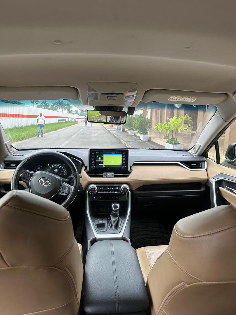 toyota rav4 hybride 2020 — photo 3