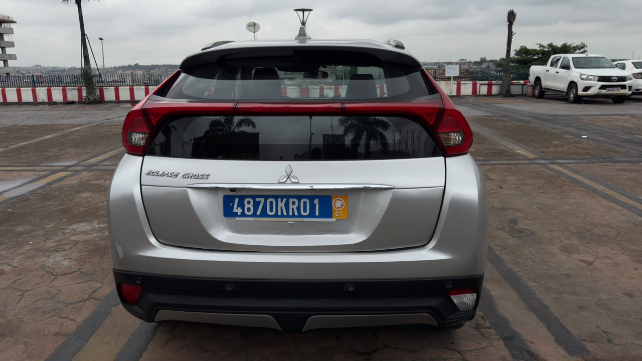 mitsubishi eclipse cross 2021 — photo 3