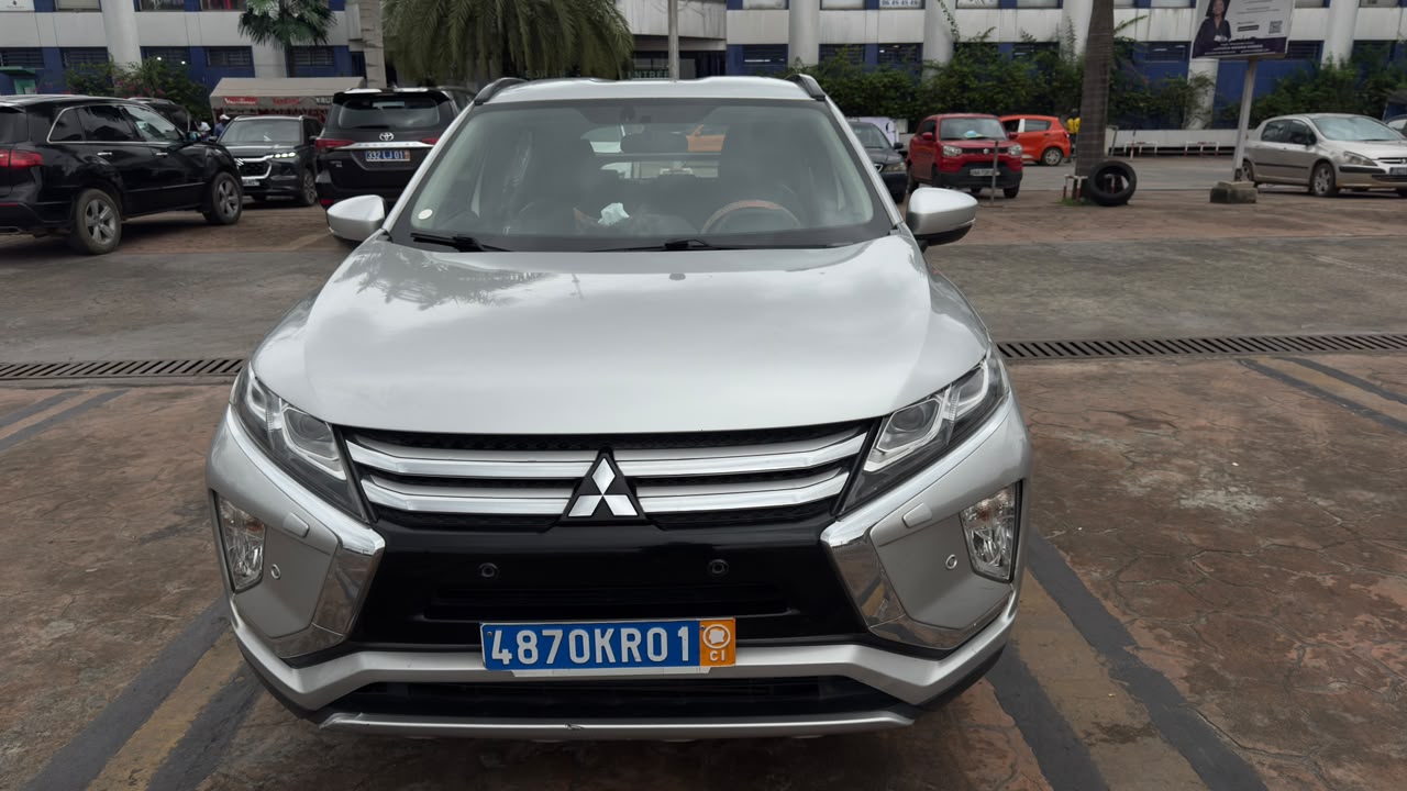 MITSUBISHI ECLIPSE CROSS 2021