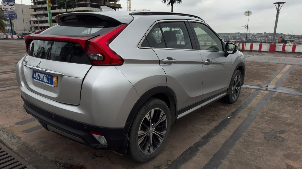 mitsubishi eclipse cross 2021 44 — photo 4